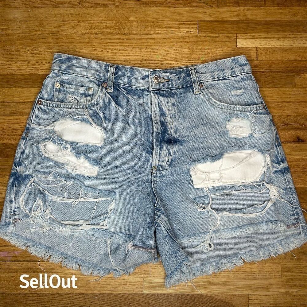 We The Free Women's Distressed Denim Cut-Off Shorts Blue Size 28